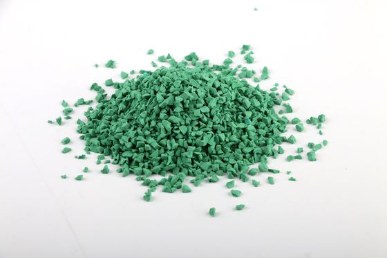 Hierba artificial verde para rellenar granulos de caucho EPDM anti-corrosión a prueba de golpes
