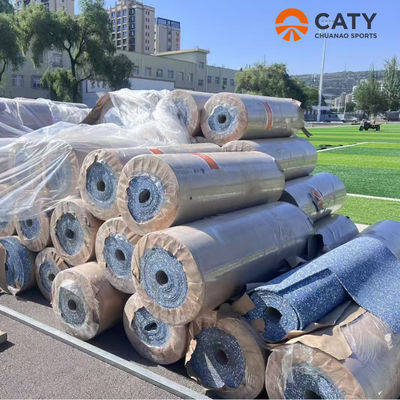Venta caliente Iaaf Pista de carreras prefabricada de alfombra de caucho de alto rendimiento Sándwich Pista de carreras